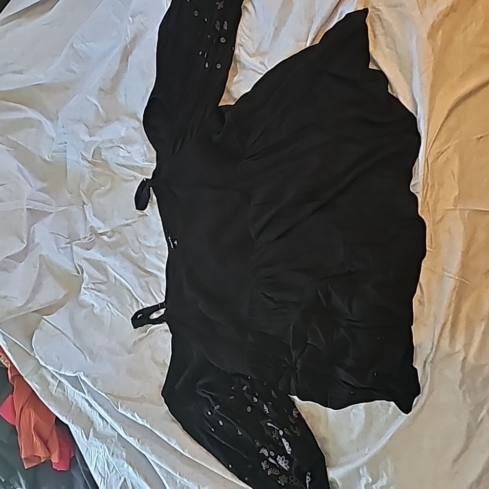 Cold shoulder babydoll